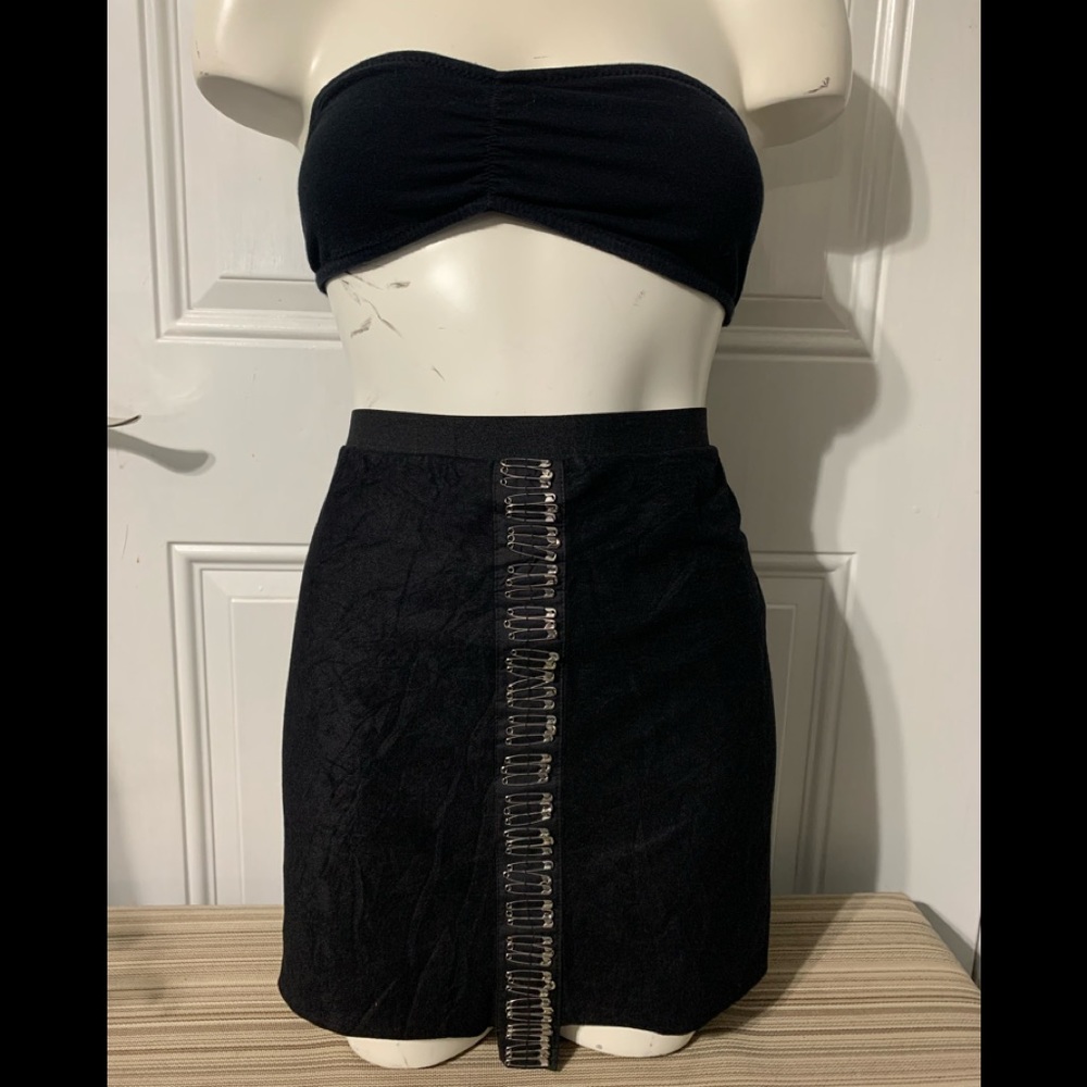 NWT BSBW mini skirt M.